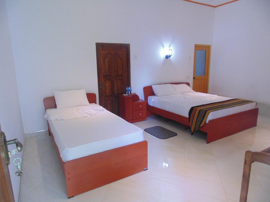 White Eagle Hotel Sigiriya Habitación foto
